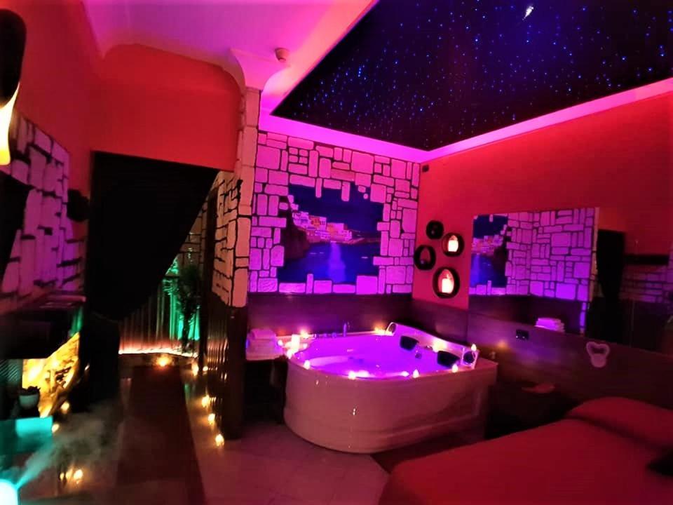 Suite Spa Bath